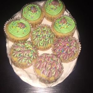 Meet your Posher, Lola